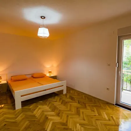 Vitina Apartment